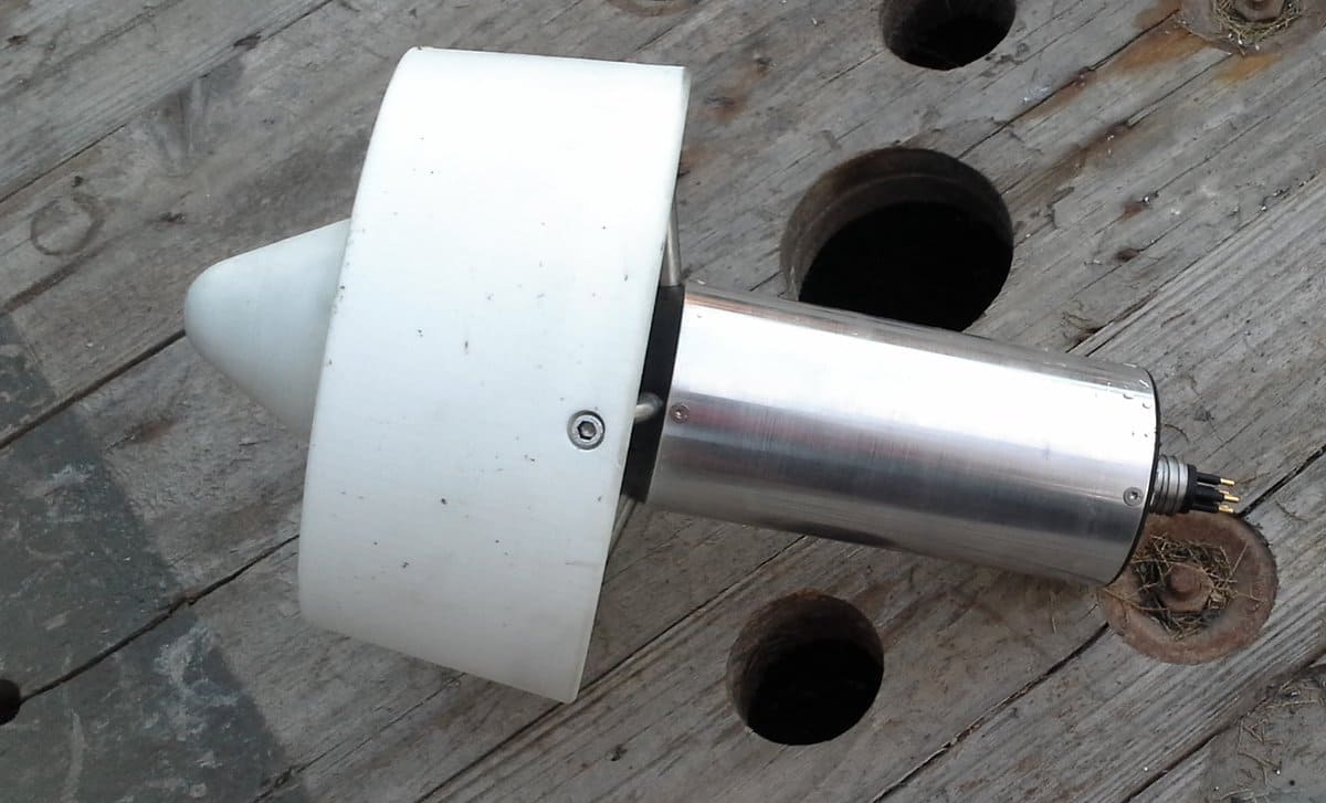 Prototype thruster, 1kW, magnetic coupling
